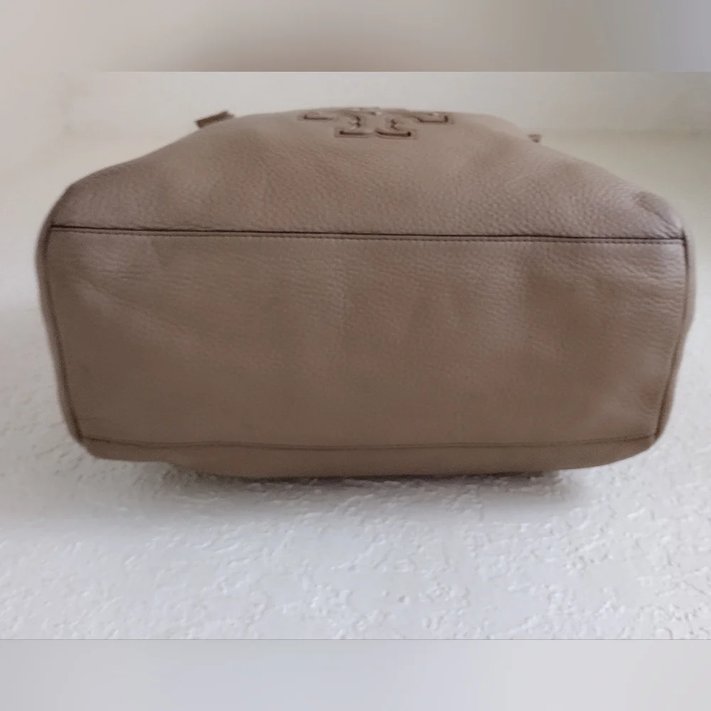 Tory Burch Pebbled Leather Harper Tote Shoulder bag - Picture 6 of 10